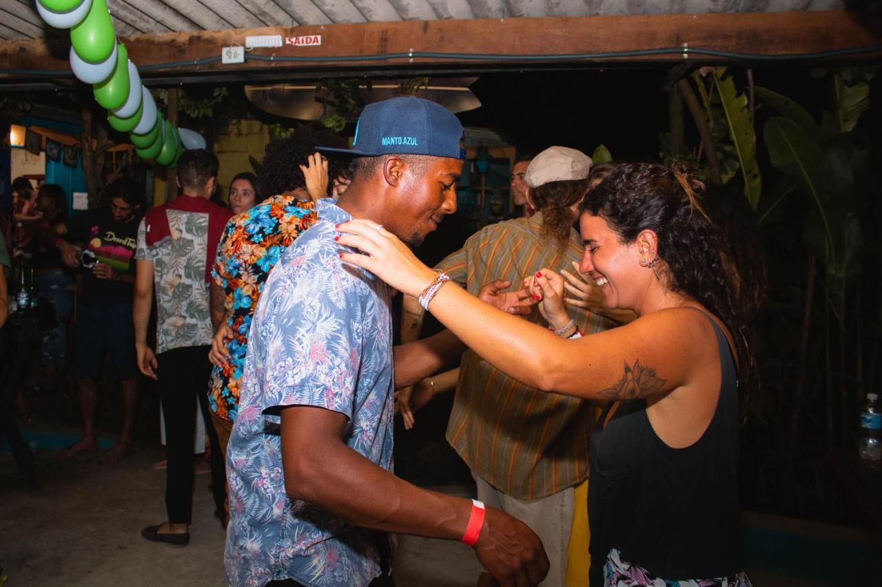 Sintonia Surf E Bar Hostel Ubatuba