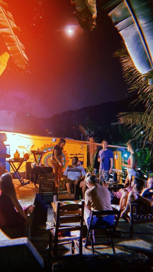 Sintonia Surf E Bar Hostel